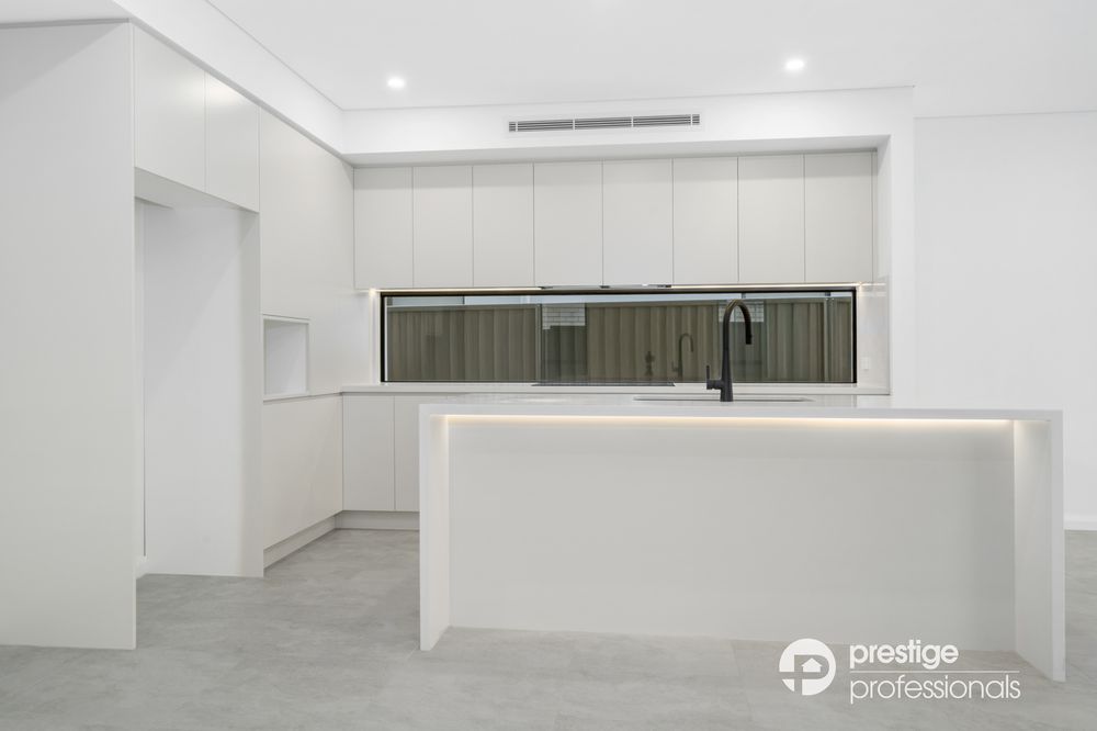 11 Flanagan Avenue, Moorebank