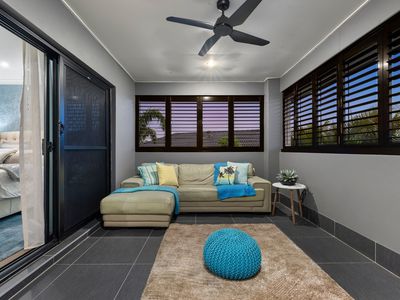 15 Brokenwood Circuit, Gumdale