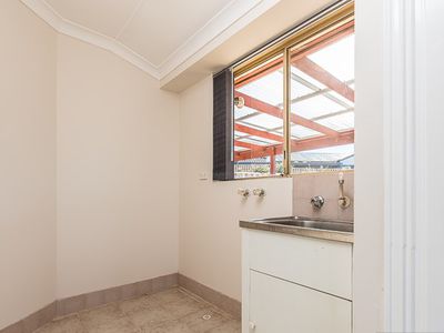 4 Camfield Place, Beldon