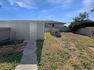 4 Bleakley Street, Horsham