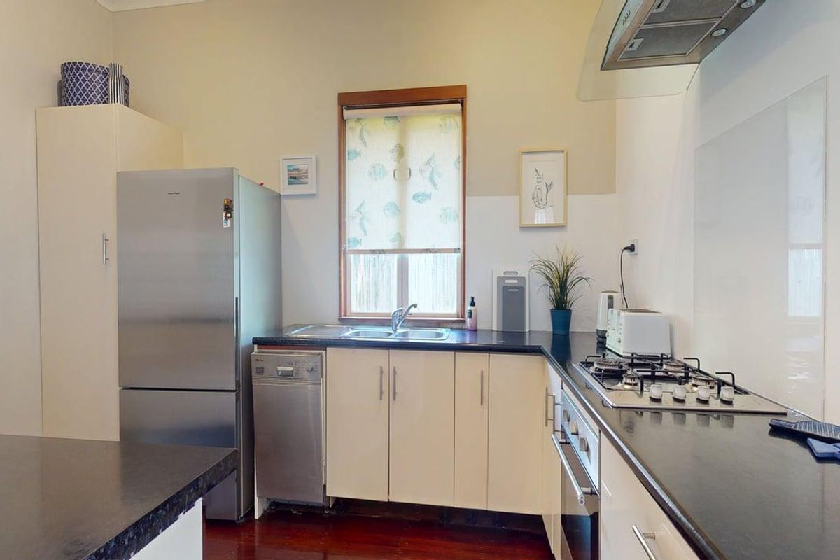 31 Sunset Way, Cooroibah