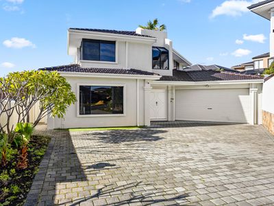 7B Callaway Crescent, Kardinya