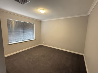 2 / 9 Kuwarra Lane, Karlkurla