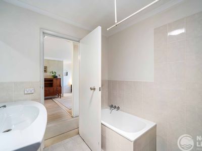 4 / 3 Nunyar Court, Ocean Shores