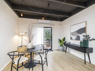 10 Little Shenton Lane, Northbridge