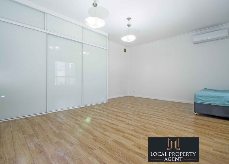 1 / 22 Centaur St, Revesby