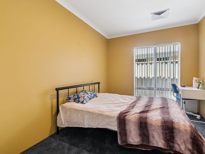 19 Aquarius Loop, Bennett Springs