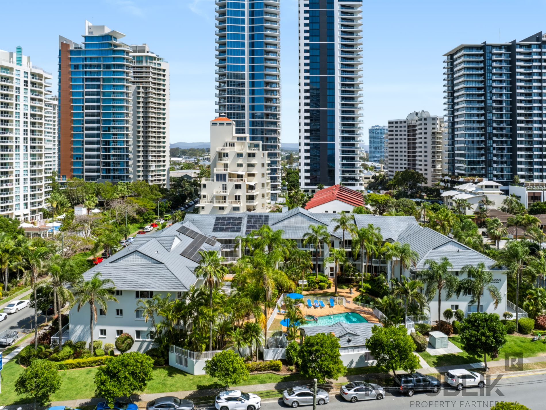 47 / 1 CRONIN AVENUE, Main Beach