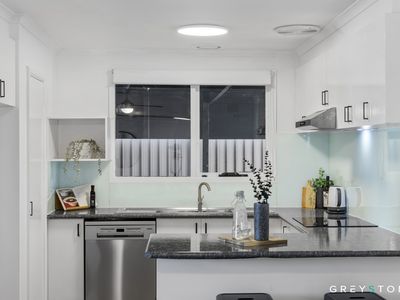 38 Stewart Crescent, Rockbank