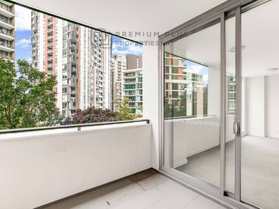 305 / 2 Discovery Point Place, Wolli Creek