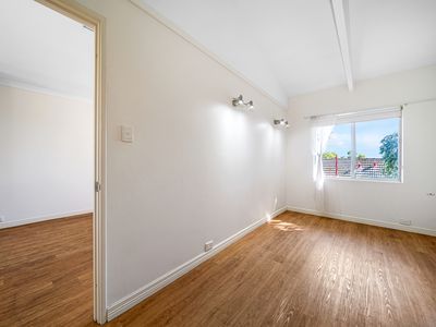 11 / 46 Kingston Avenue, West Perth