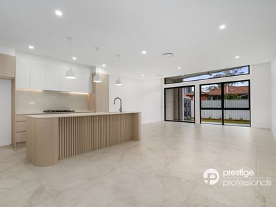 6B Lucas Avenue, Moorebank