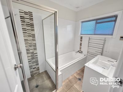 427 Wheelers Lane, Dubbo