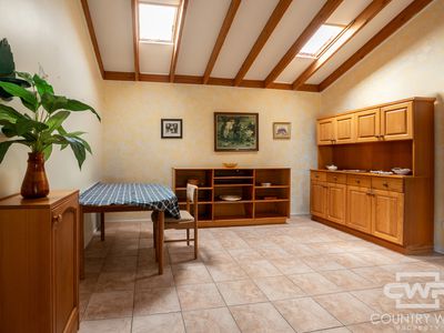 873 Polhill Road, Wellingrove