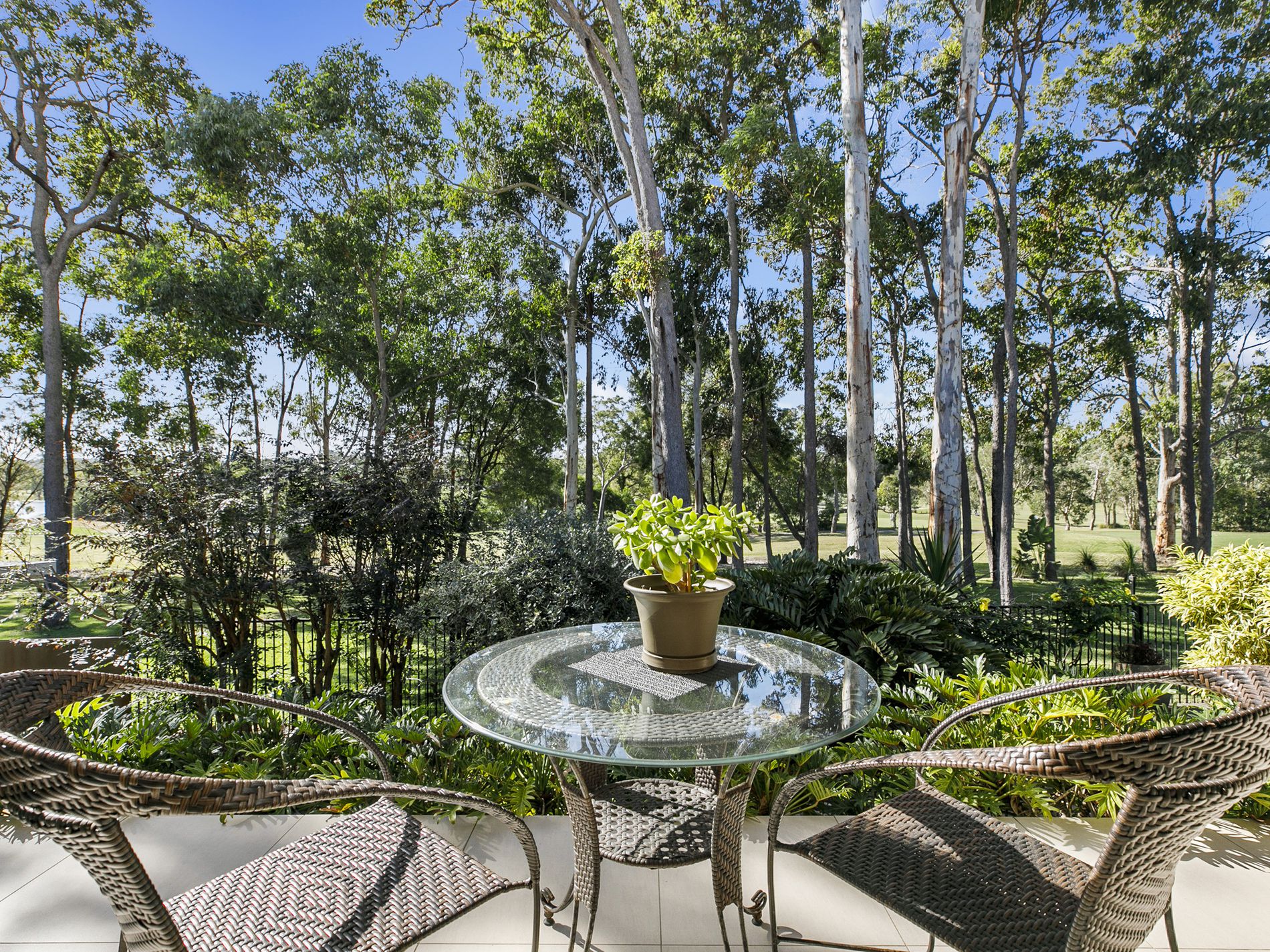 14 Lakeside Drive, Peregian Springs