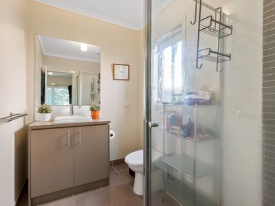 11 Rifflebird Drive, Tarneit