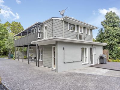 673 West Coast Road, Oratia
