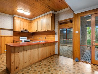 23 Stuart Drive, Woodend