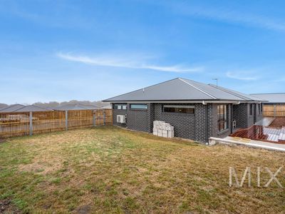 105 Hollyhock Drive, Kingston