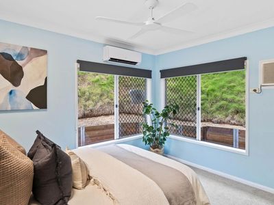 21 Guthrie Close, Bentley Park