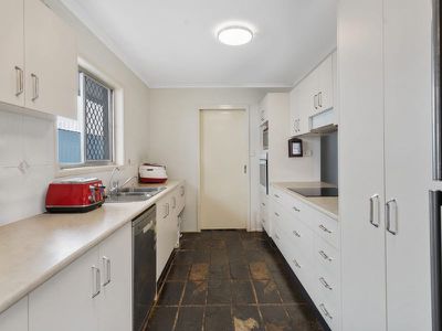 1 Belinda Crescent, Springwood