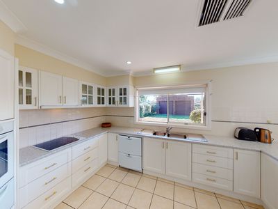 32 Lovett Avenue, Dubbo