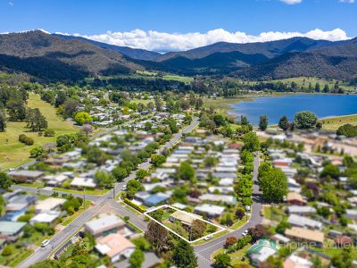 24 Simmonds Street, Mount Beauty