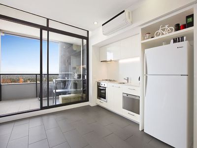 709 / 632 Doncaster Road, Doncaster