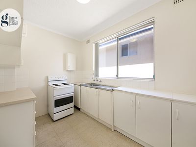 1 / 16 Mons Avenue, West Ryde