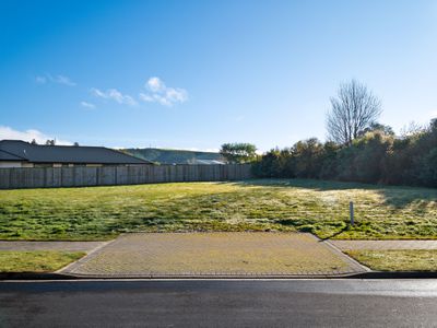 4 Three Kings Court, Outram