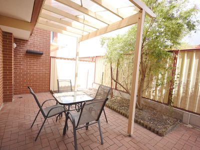 2 / 8 Hillcrest Road, Kewdale