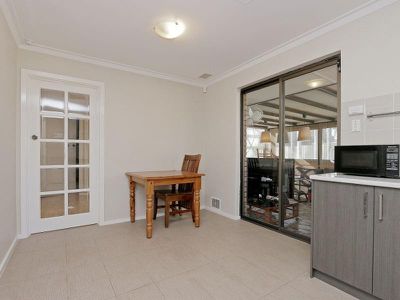 34 Merley Way, Parkwood
