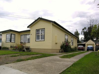 16 Oak Street, Huonville