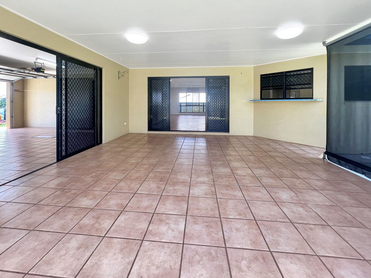 8 Jannina Drive, Atherton