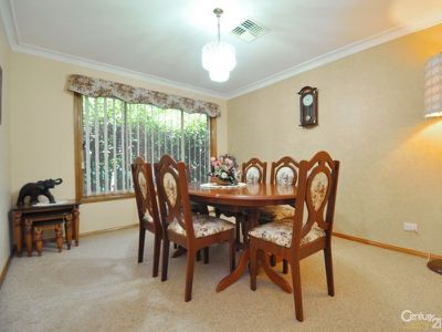 15 Hillcrest Place, Dubbo