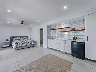 7 Daydream Court, Cannonvale