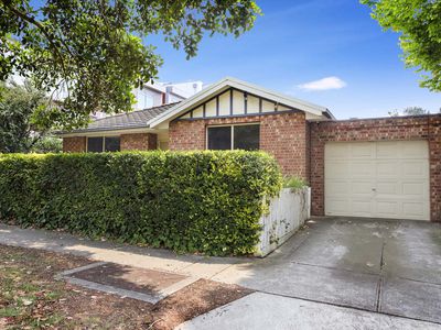 1 / 1 Service Street, Essendon North