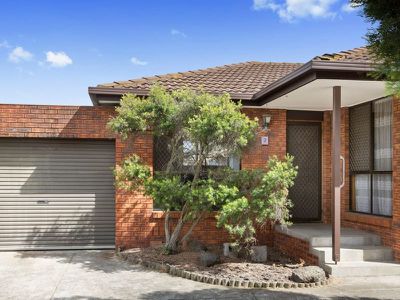 2 / 11 Callander Road, Pascoe Vale