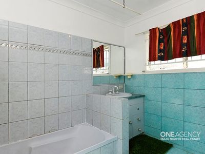 2 Bellatrix St, Inala