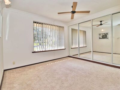18 Hawker Street , Safety Bay