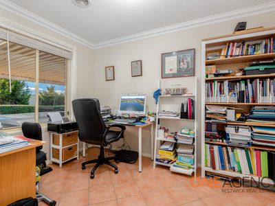 4 Oaklands Drive, Llanarth