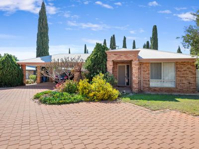 33A Longmore Parade, Broadwood