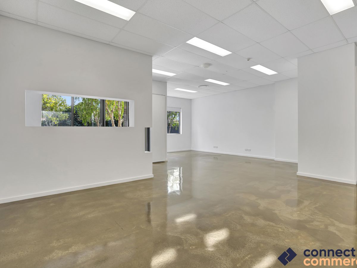 3 / 4 Firebird Street, Robina