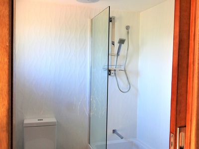 2 / 4 Symons Avenue, Bucasia