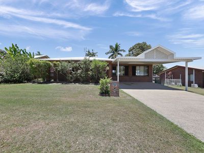 10 Shiral Drive, Beaconsfield