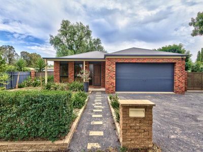 75 Hammer Street, Howlong