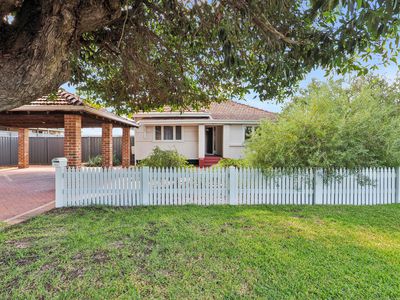 42 Araluen Street, Morley