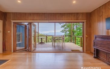 9 Armstrong Road, Beaconsfield Upper