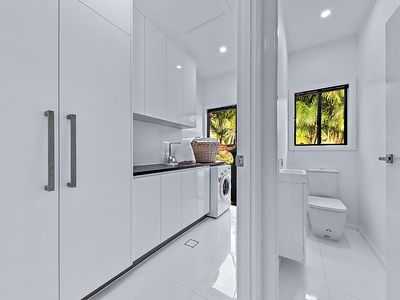 44 Holloway Drive, Sugarloaf