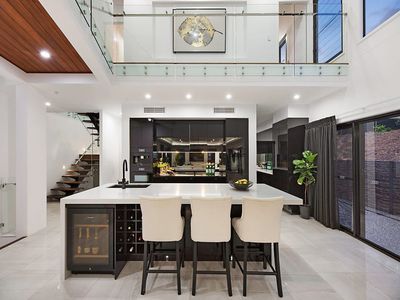 33 Kingfisher Crescent, Palmview